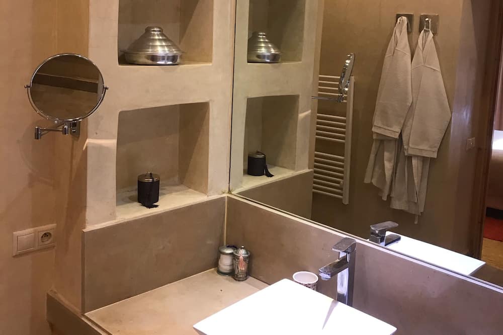 Photo of Bathroom in Amizmiz