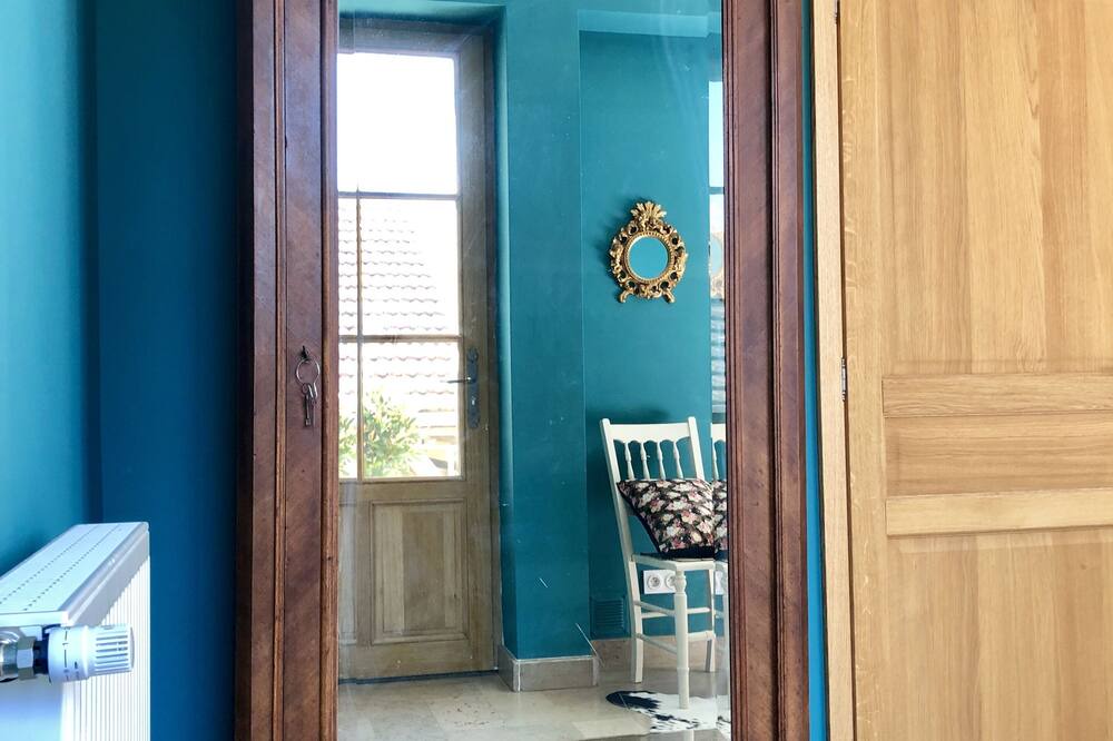 Photo of Bedroom in Pommard
