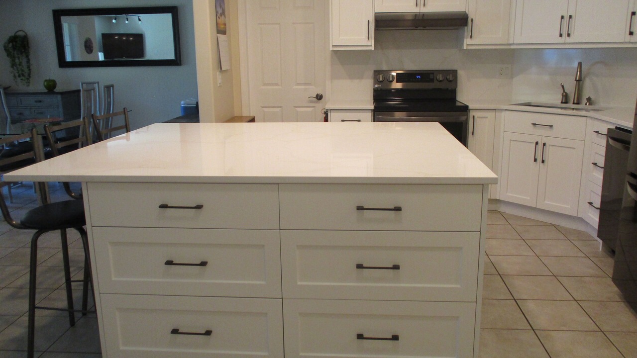 Photo of Kitchen in Okanagan-Similkameen