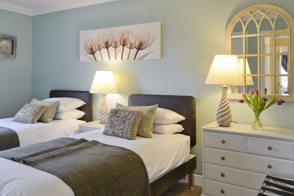 Photo of Bedroom in Farr