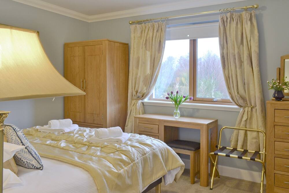 Photo of Bedroom in Farr