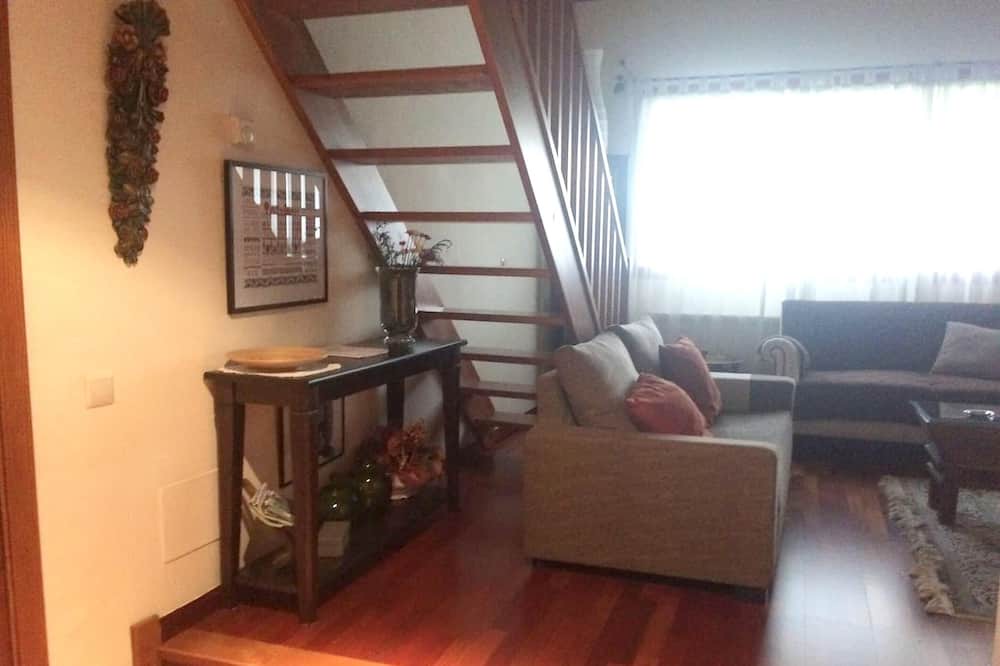 Photo of Livingroom in Aravell