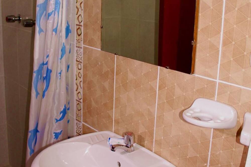 Photo of Bathroom in Abancay