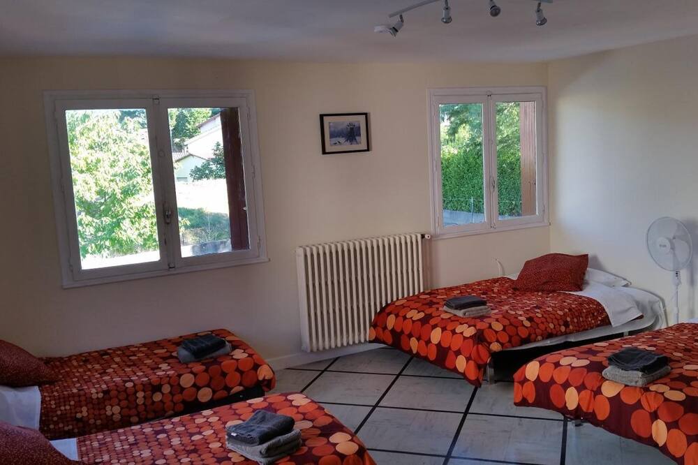 Photo of Bedroom in Quillan