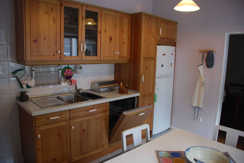 Photo of Kitchen in Sao Roque do Pico