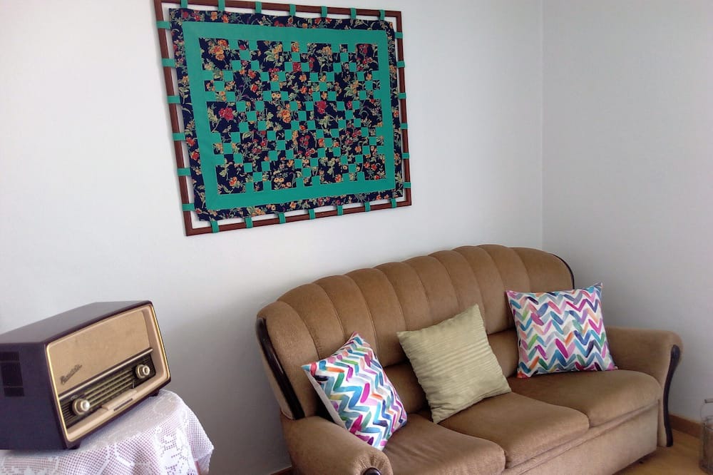 Photo of Livingroom in Sao Roque do Pico