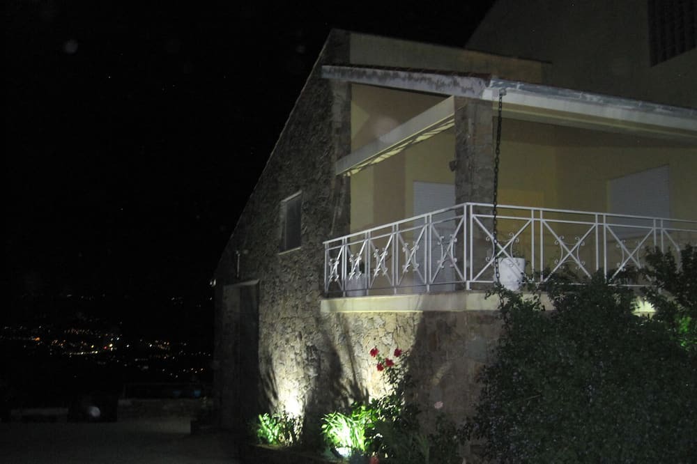 Photo of Outdoor in Samodaes