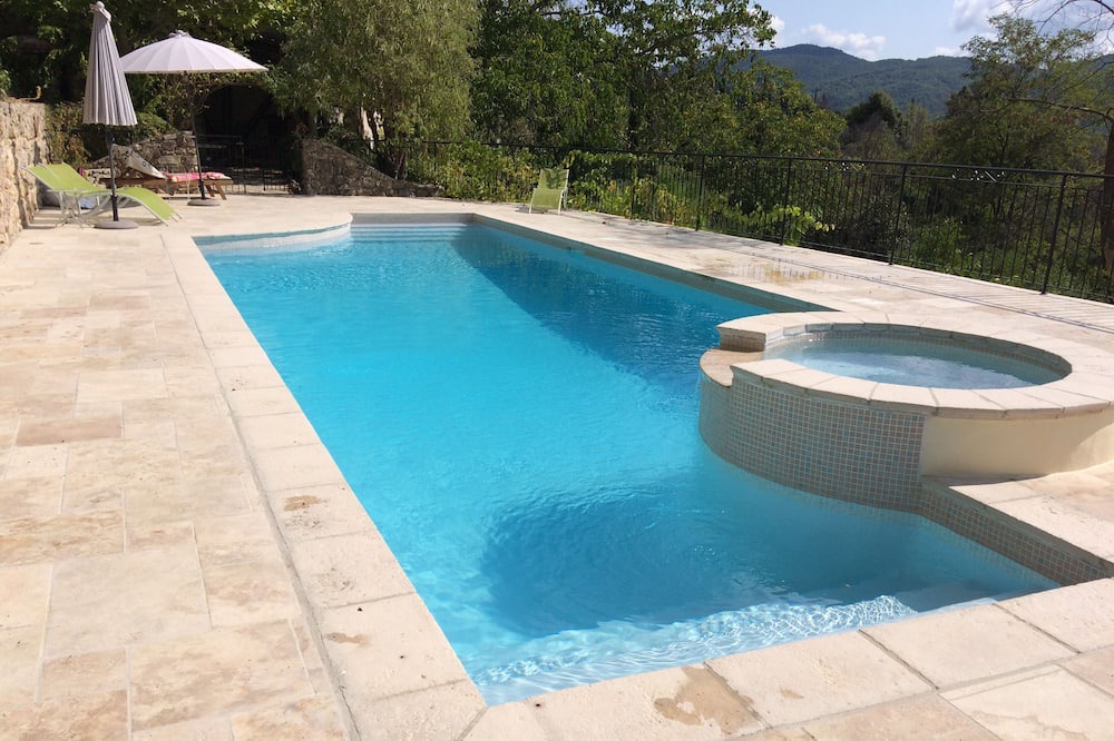 Photo of Outdoor in Bargemon