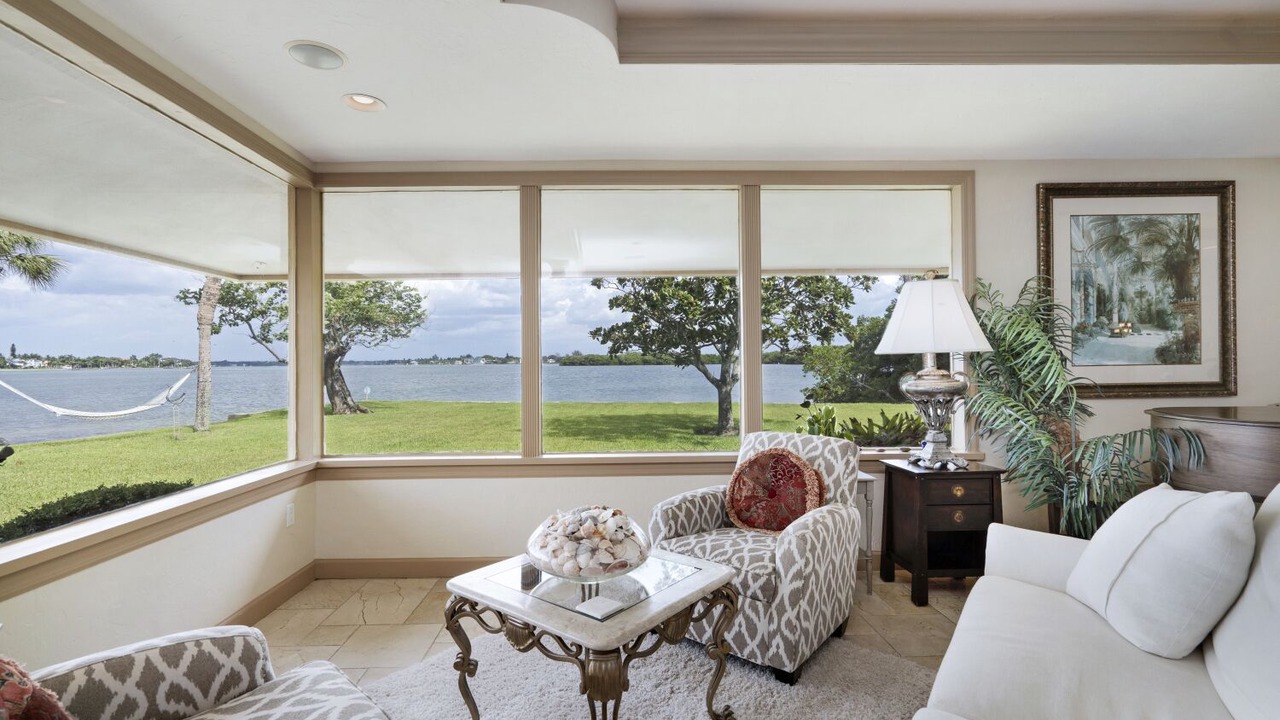 Photo of Livingroom in Sarasota