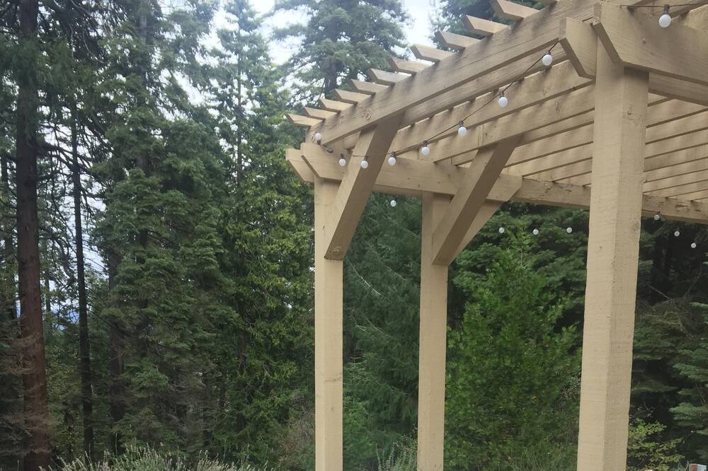 Photo of Patio Balcony in Pollock Pines