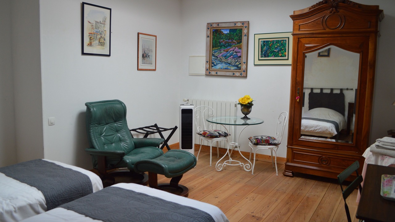 Photo of Bedroom in Cognac