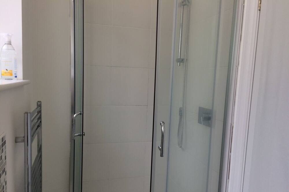 Photo of Bathroom in Fifield