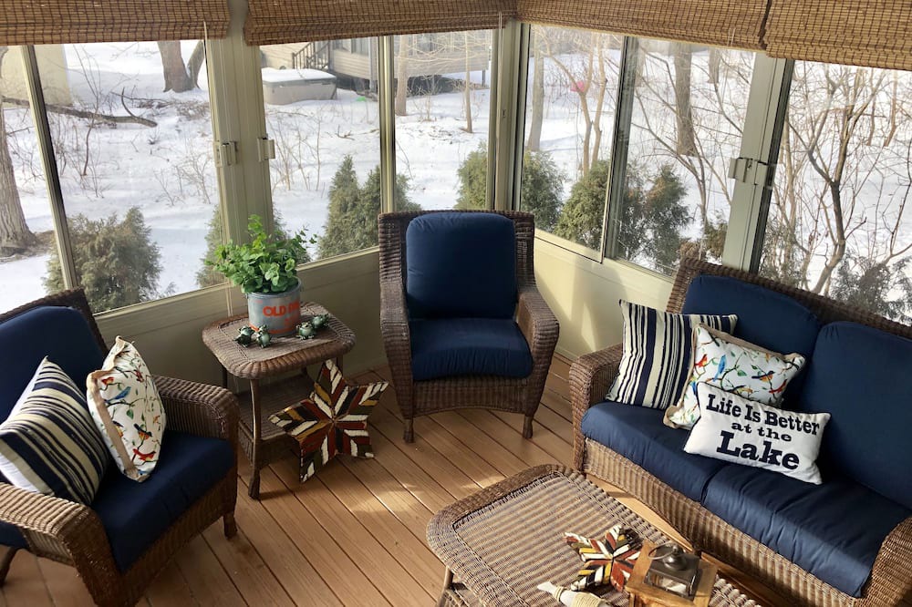 Photo of Outdoor in Lake Ripley