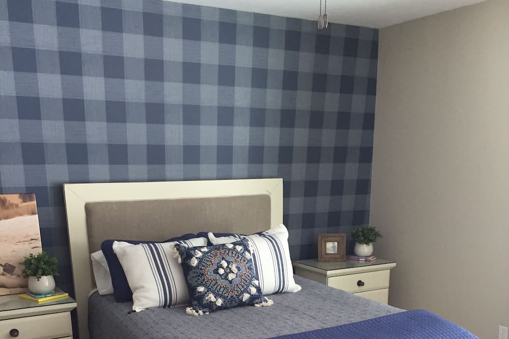 Photo of Bedroom in Lake Ripley