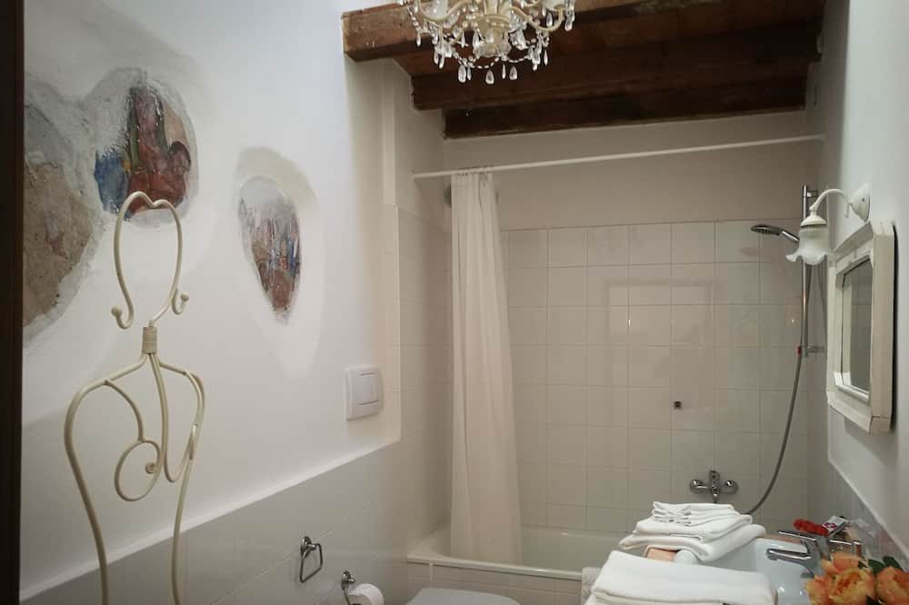Photo of Bathroom in Affi
