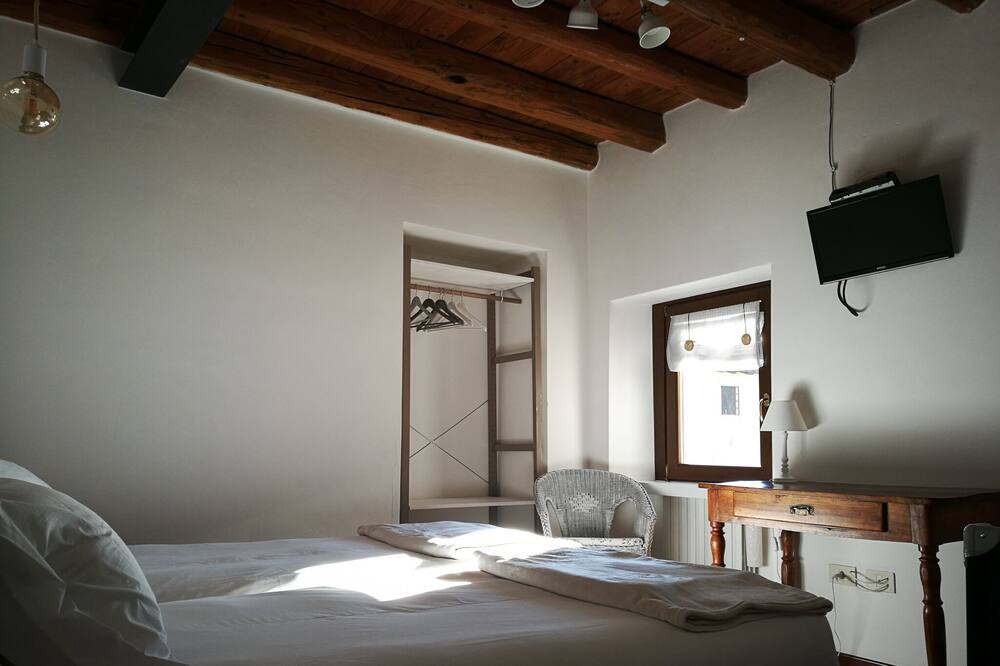 Photo of Bedroom in Affi