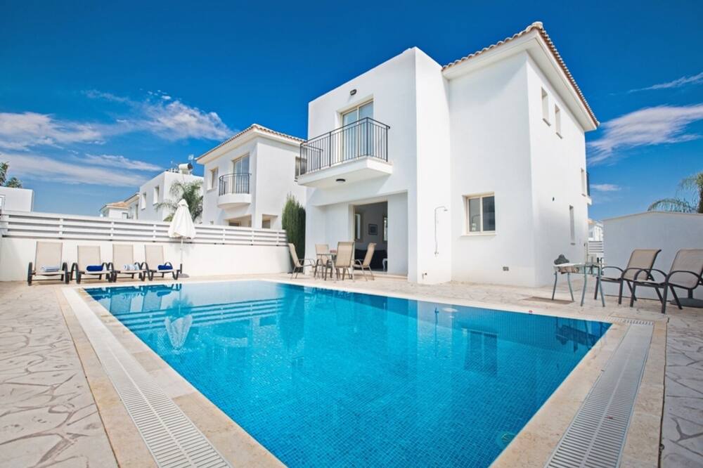 Photo of Outdoor in Pernera