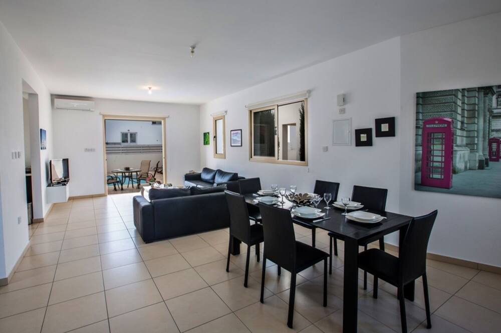 Photo of Livingroom in Pernera