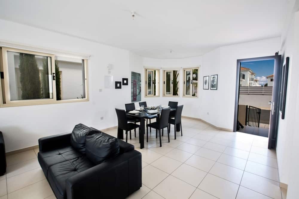 Photo of Livingroom in Pernera