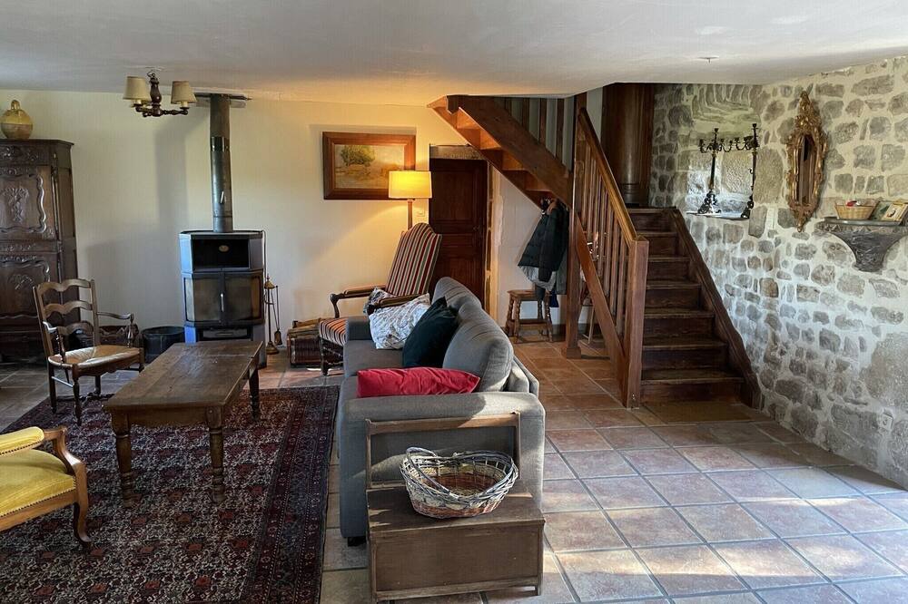Photo of Livingroom in Saint-Andre-en-Vivarais