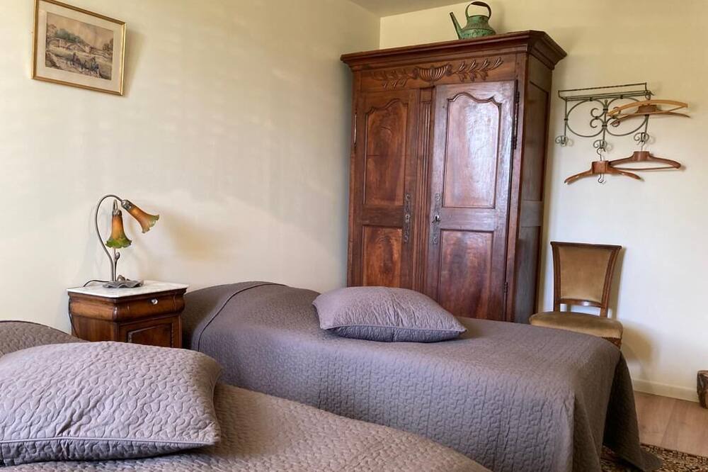 Photo of Bedroom in Saint-Andre-en-Vivarais