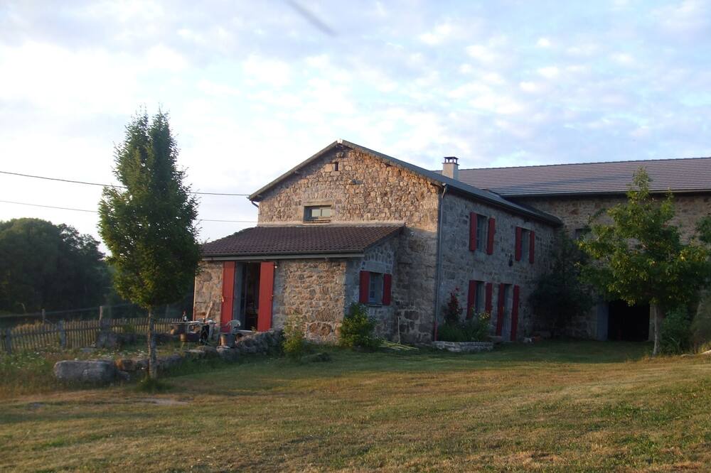 Photo of Outdoor in Saint-Andre-en-Vivarais