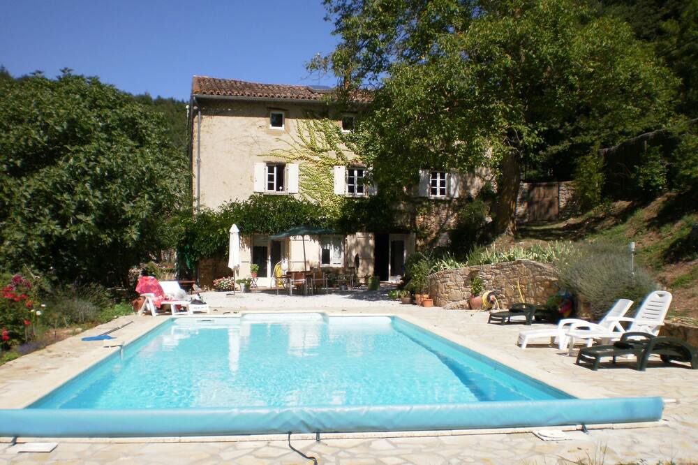 Photo of Outdoor in Auriac