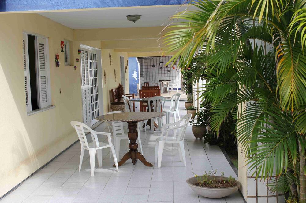 Photo of Patio Balcony in Tabuba