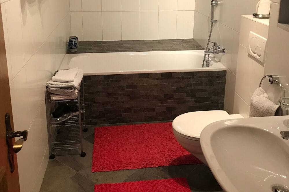 Photo of Bathroom in Graechen
