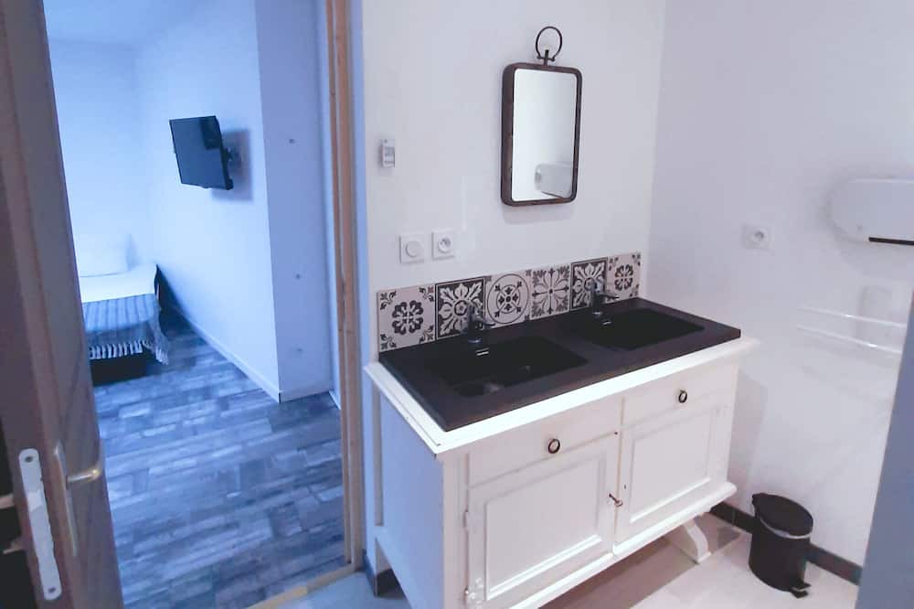 Photo of Bathroom in Chambretaud