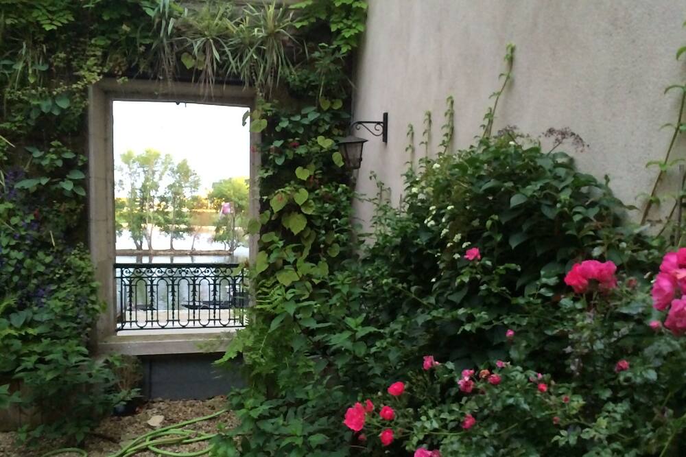 Photo of Outdoor in Bourgogne