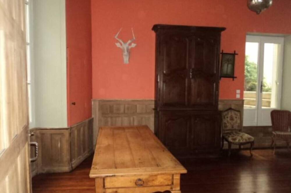 Photo of Livingroom in Bourgogne