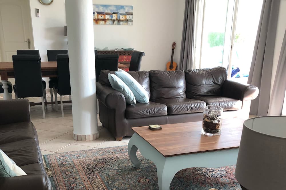 Photo of Livingroom in Beniarbeig