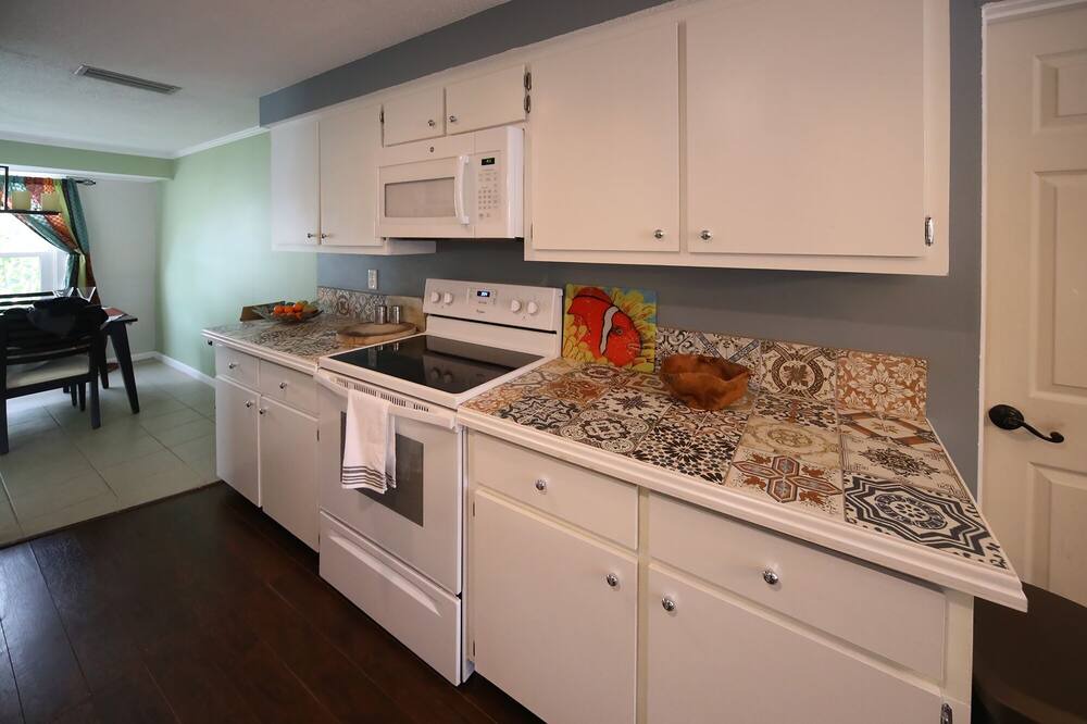 Photo of Kitchen in Venice Gardens