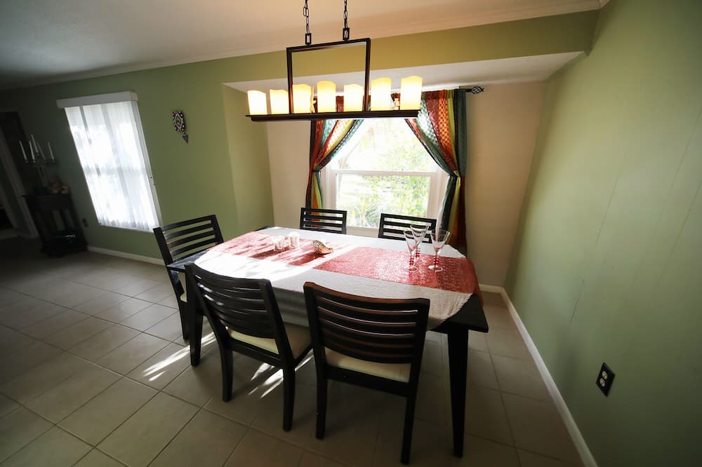 Photo of Kitchen in Venice Gardens