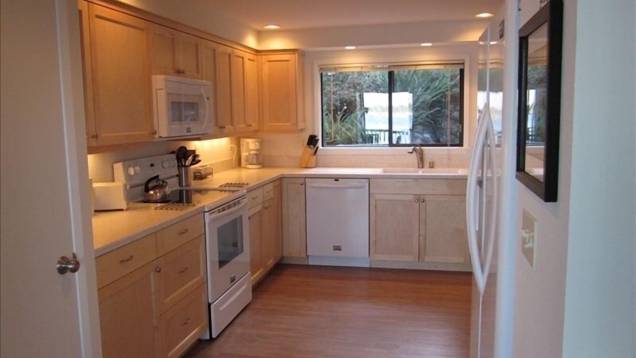 Photo of Kitchen in Lummi Island