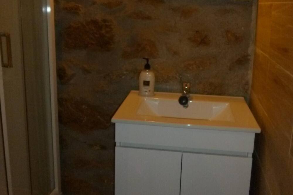 Photo of Bathroom in Ribeira de Pena