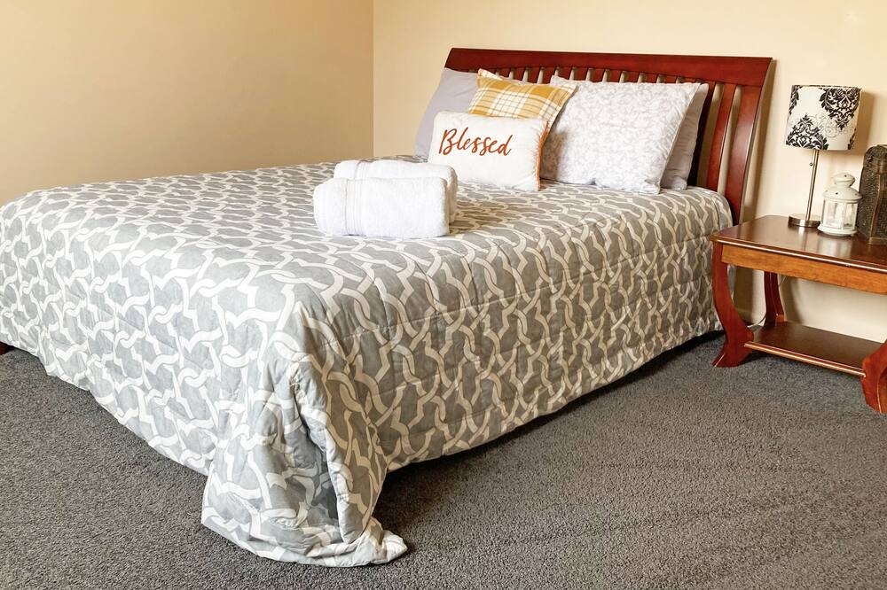 Photo of Bedroom in Orem