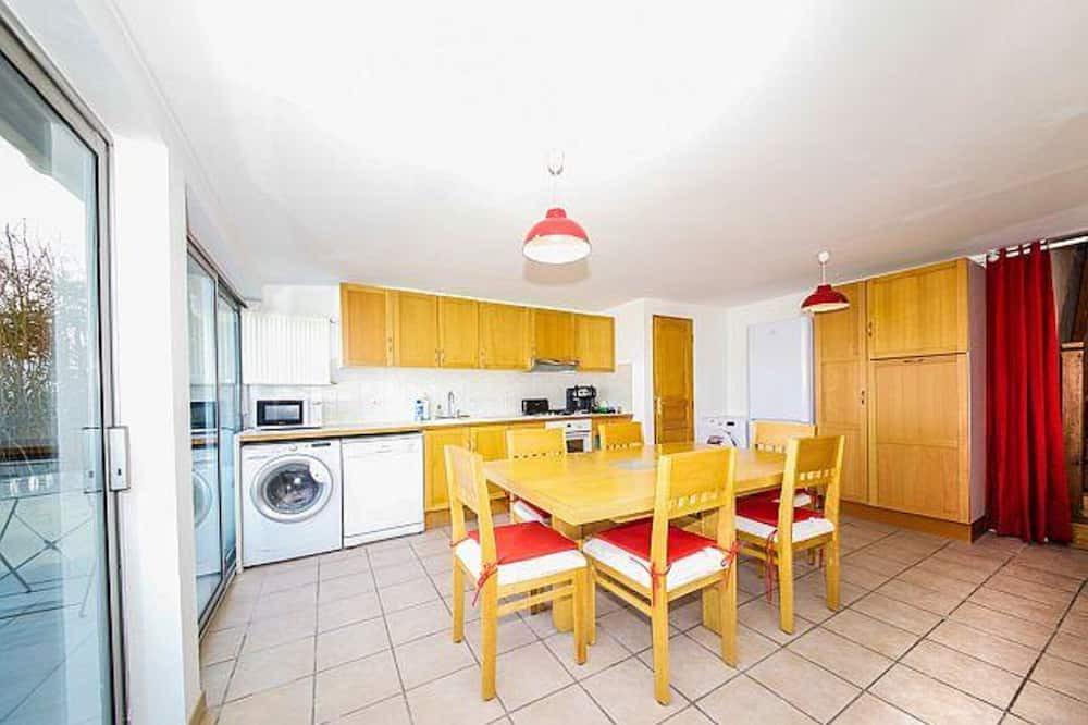 Photo of Kitchen in Suresnes