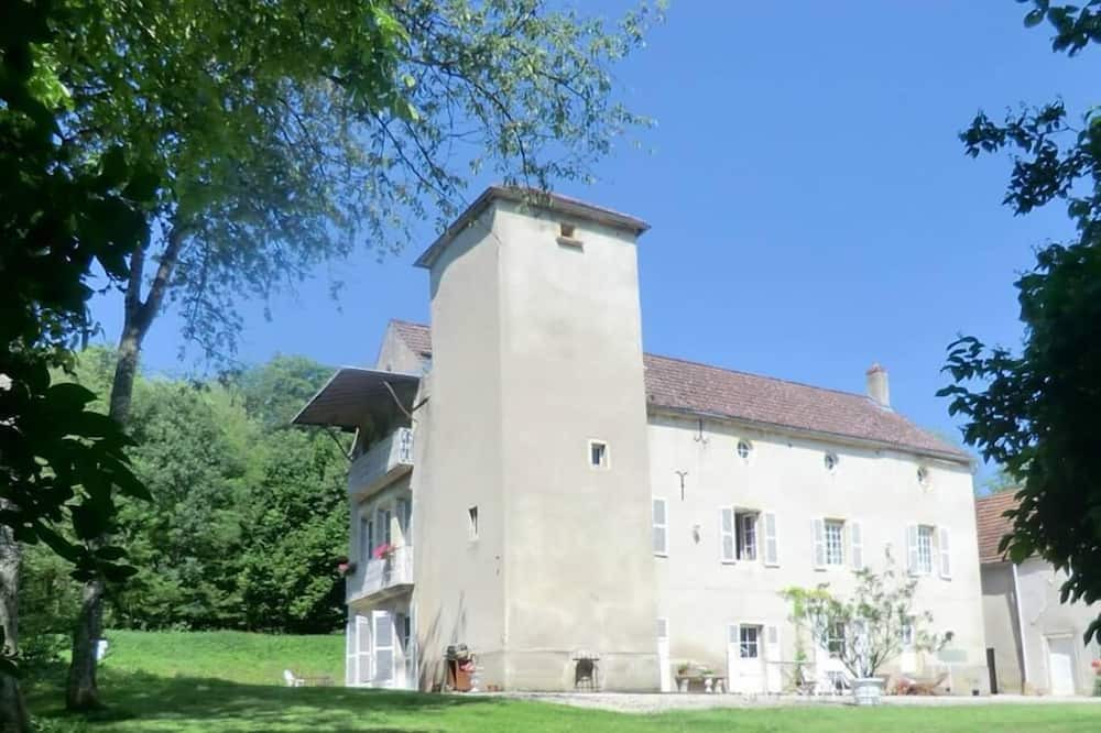 Photo of Outdoor in L'Etang-Vergy