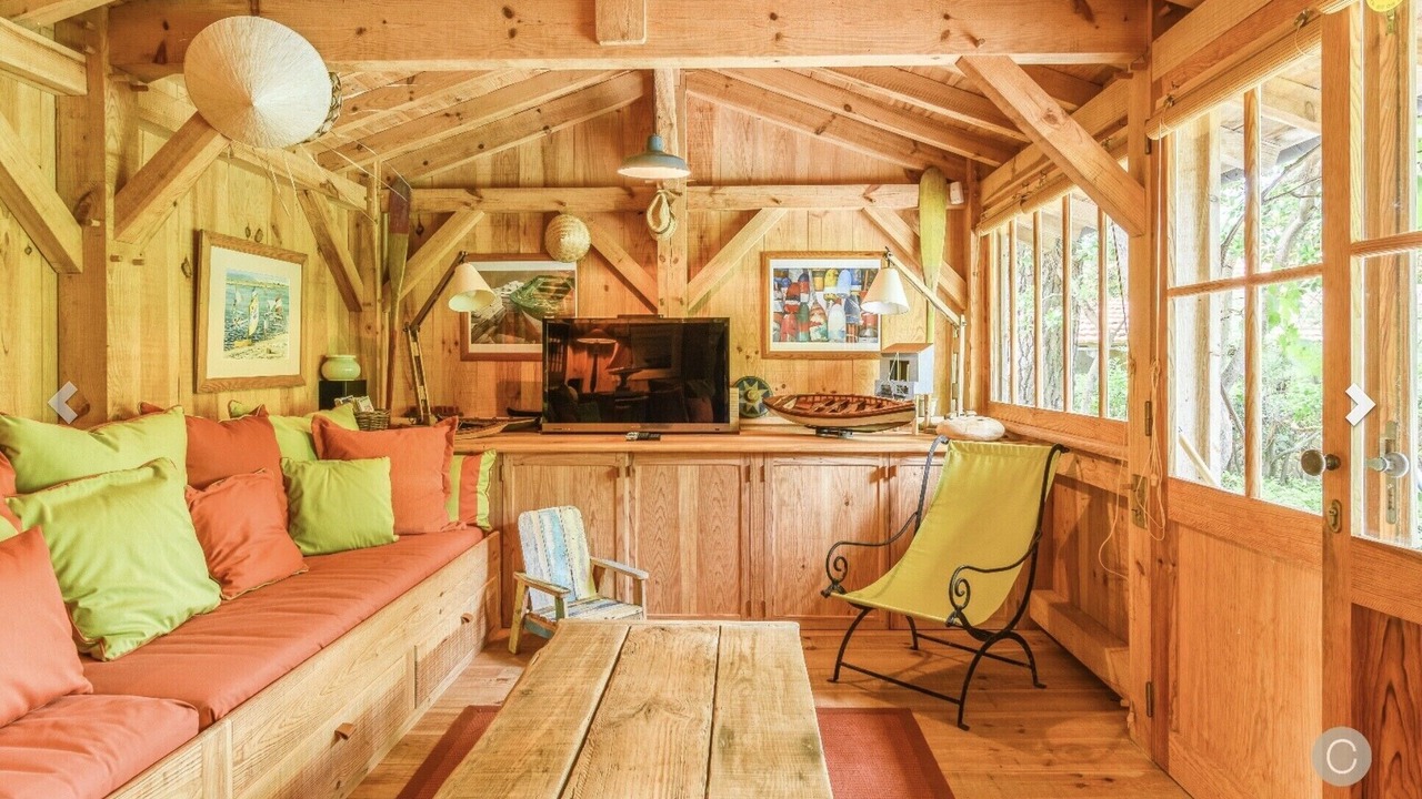 Photo of Livingroom in Le Canon