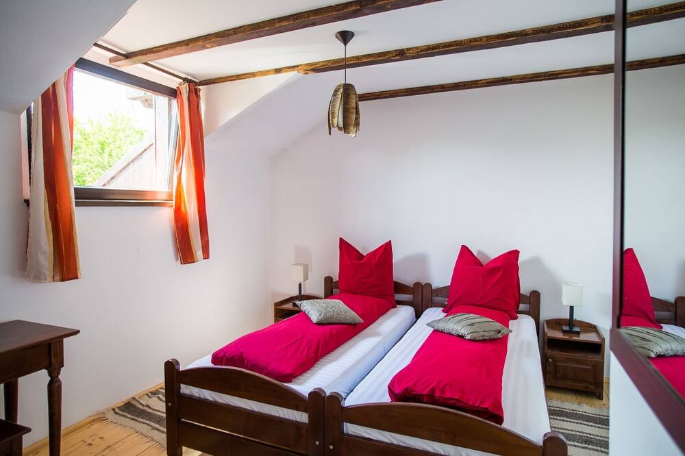 Photo of Bedroom in Cartisoara