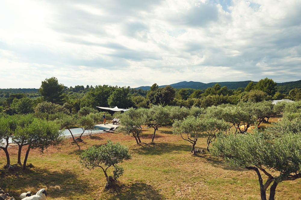 Photo of Outdoor in Aups
