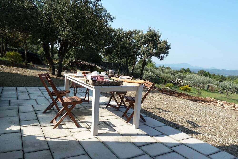 Photo of Patio Balcony in Aups