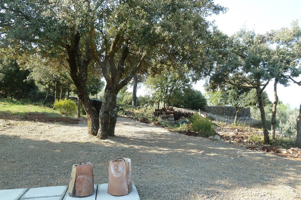 Photo of Outdoor in Aups