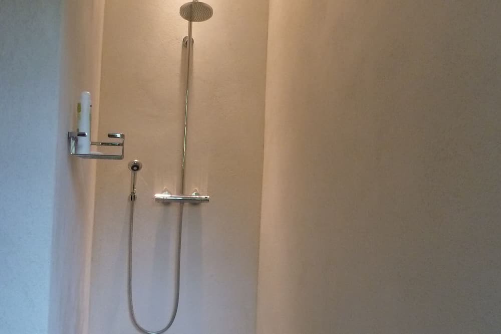 Photo of Bathroom in Aups