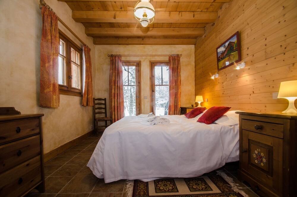 Photo of Bedroom in Les Tines