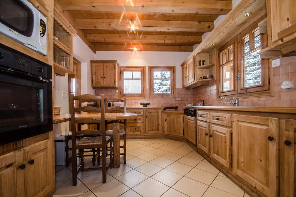 Photo of Kitchen in Les Tines