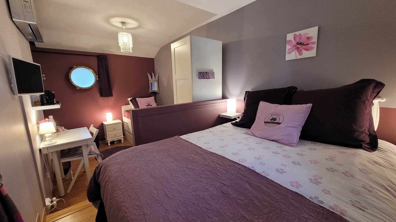 Photo of Bedroom in Cote Pavee
