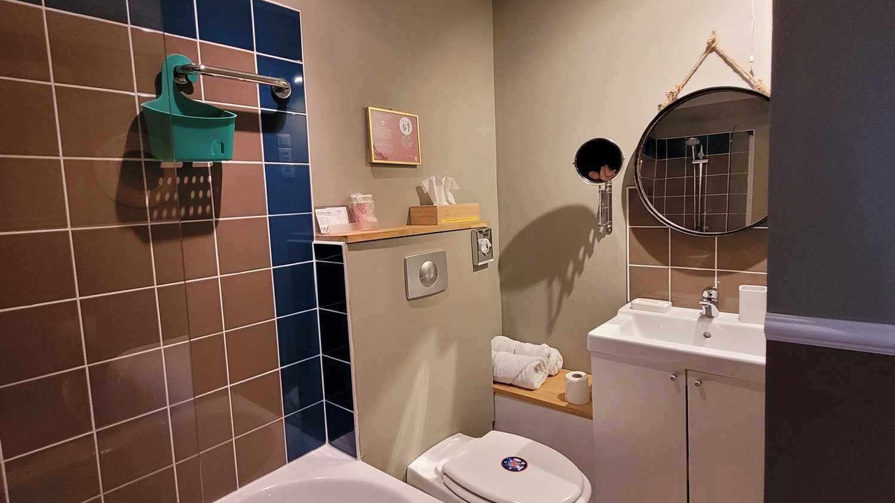 Photo of Bathroom in Cote Pavee